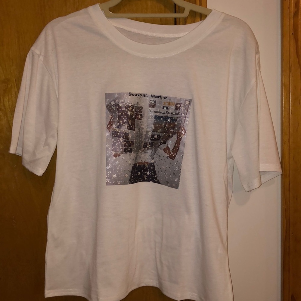 Graphic tee